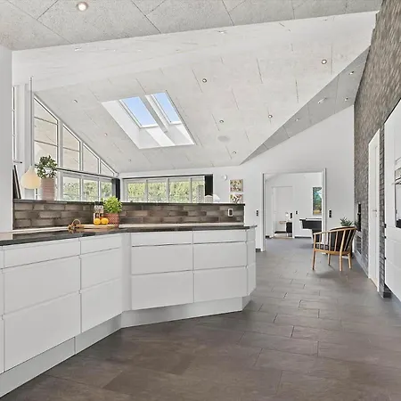 Bv242-blavand-toldbodvej-14-b * Blåvand